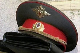 В Ереване, по подозрению в получении взятки и перевозке наркотиков арестован полицейский