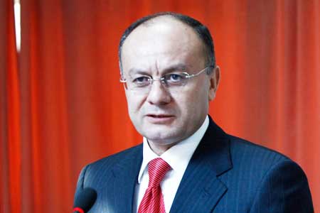 Սեյրան Օհանյանը շտապ մեկնել է Արցախ. դատական նիստը կհետաձգվի