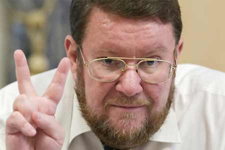 Прогноз: Учитывая, что воссоздавать СССР никто не намерен, армяне и азербайджанцы могут жить спокойно, стараясь не убивать друг друга в Карабахе