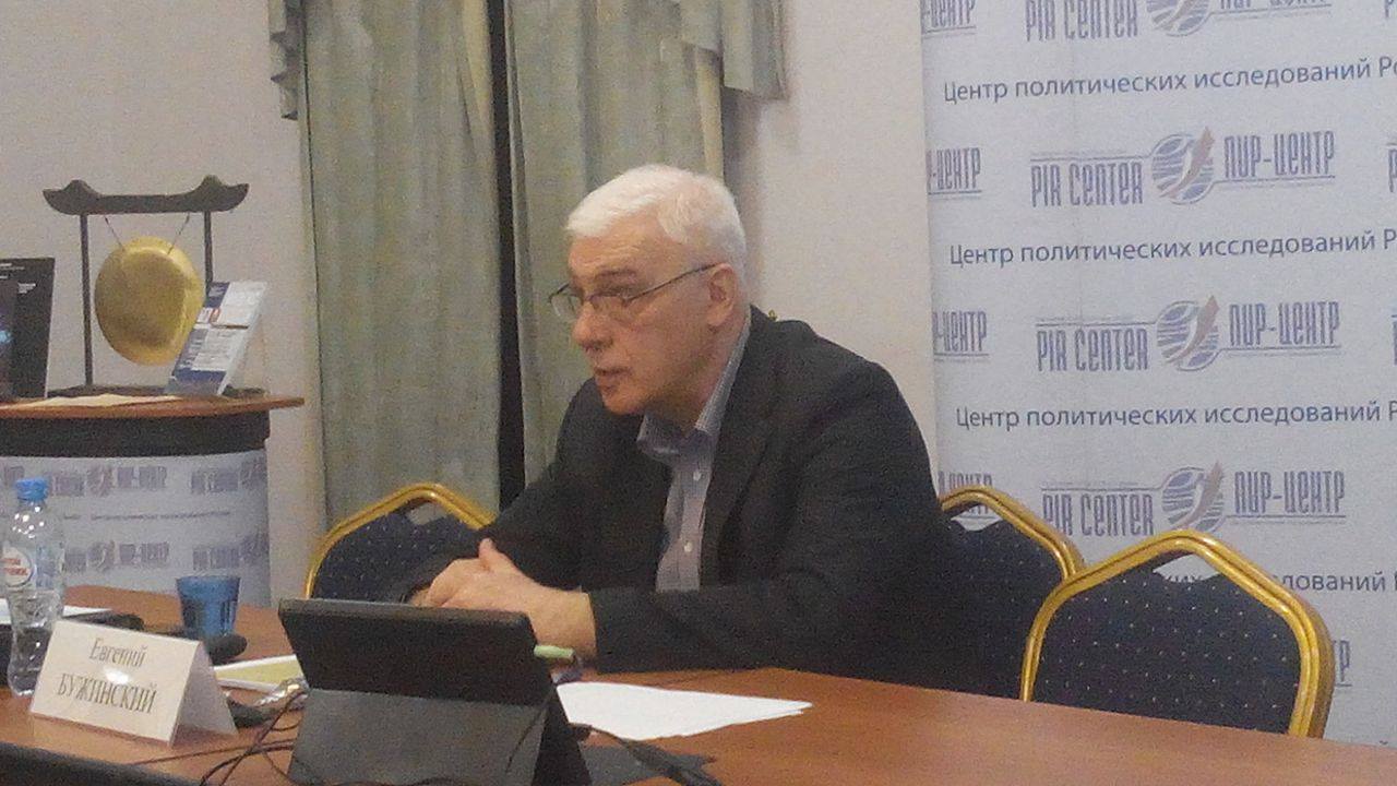 Российский генерал: Поставки вооружений Армении и Азербайджану – часть продуманной кавказской политики России