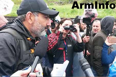Никол Пашинян: глава Правительства должен быть избран в НС, но до  этого народ на площади должен дать на это согласие
