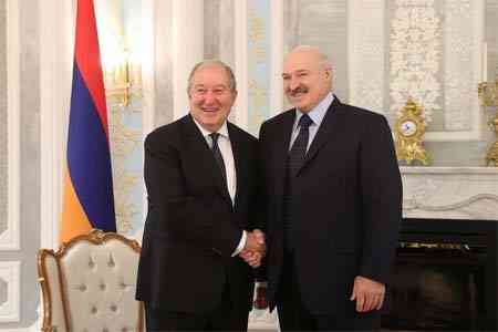 Արմեն Սարգսյանն Ալեքսանդր Լուկաշենկոյի հետ քննարկել է Մինսկի կողմից Բաքվին սպառազինության մատակարարումների հարցը