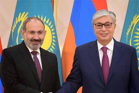 Премьер-министр Армении поздравил президента Казахстана по случаю Дня Республики