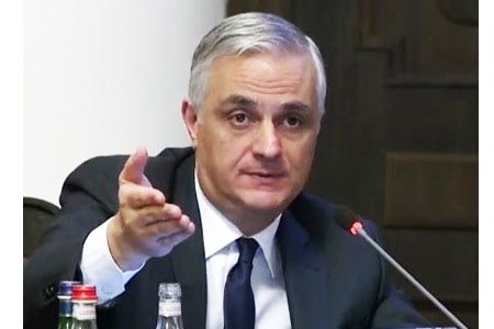 Григорян: Армения будет думать о выборе между ЕАЭС и ЕС, когда вопрос встанет ребром