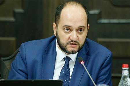 По вопросу анклавов обсуждения пока продолжаются и у жителей близлежащих к ним сел нет оснований для беспокойства - Арутюнян