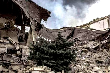 Шесть исторических кварталов в центре оккупированного Степанакерта сравнены с землей Азербайджаном