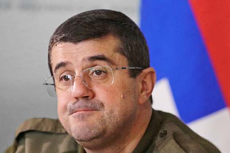 Адвокат Араика Арутюняна ходатайствовал в бакинском суде о вынесении ему оправдательного приговора