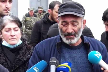 Родители пропавших без вести от безысходности просят Россию и лично Путина помочь в поисках их близких