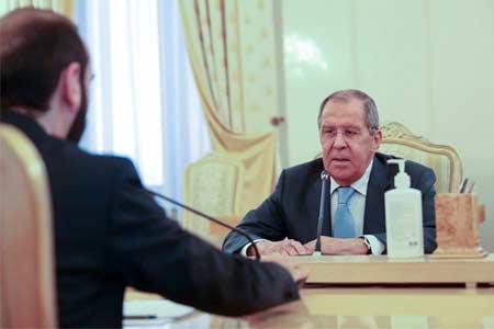 Лавров и Мирзоян подтвердили заинтересованность в скорейшей реализации мер по разблокированию транспортных связей на Южном Кавказе