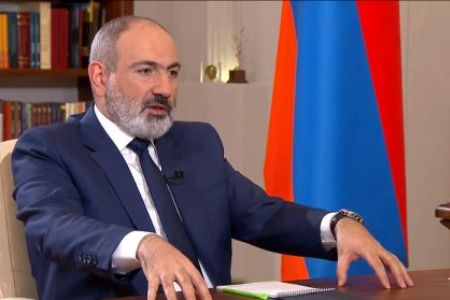 Пашиян ознакомился с техническим оснащением и возможностями погранзаставы СНБ в Капане