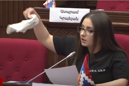 Оппозиционер: если Пашинян увязывает смену власти с возможностью возобновления войны, то и говорить об эпохе мира не приходится