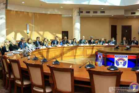 Папикян принял послов ряда стран, аккредитованных при НАТО