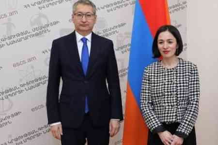Глава МОНКС и посол Казахстана обсудили перспективы реализации новых программ