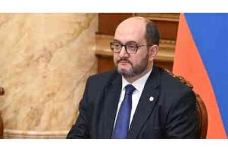 В проведении в Армении досрочных парламентских выборов нет необходимости - глава Аппарата премьер-министра