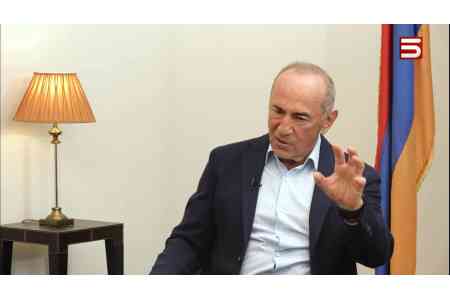Azerbaijan not firing because it is getting all it wants from Armenia  - Robert Kocharyan 