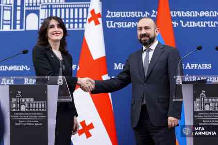 Стартовал официальный визит Арарата Мирзояна в Грузию