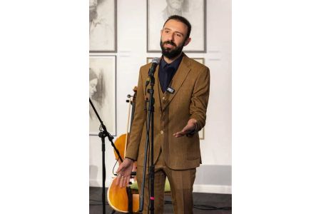 Безликость и созидание: о чем выставка художника Арега Мириджаняна