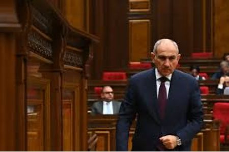 Когда вы зависите от одного человека, вы не независимы, когда вы зависите от многих, вы ни от кого не зависите - пояснил Пашинян