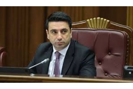 Спикер НС: Акоп Асланян является политическим Паниковским