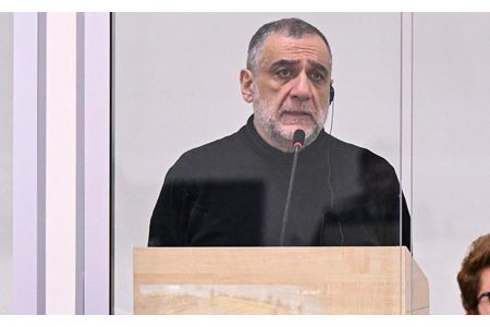 Находящийся в бакинских застенках Рубен Варнданян призвал омбудсмена Армении посетить армянских пленных в Баку