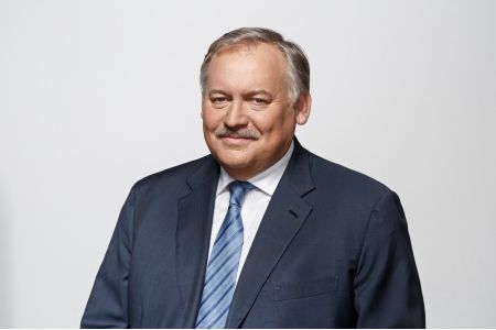 Российский депутат: Власти Армении ведут нескончаемое наступление на свободу совести, на права верующих и на Армянскую церковь