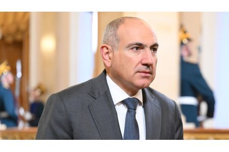 Премьер Армении в поздравлении ко Дню Победы ушел от использования термина "Великая отечественная война"