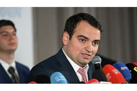 "Сильная Армения": Команда Пашиняна начала распространять дезинформацию, чтобы спасти "свое лицо"