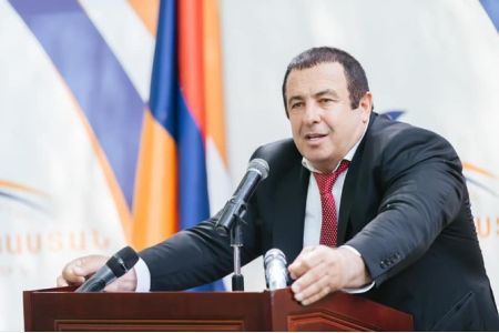 Հայաստանի Կենտրոնական ընտրական հանձնաժողովի կողմից իր ընտրությունների տվյալների ճշգրտումից հետո Ծառուկյանի կուսակցությունը չկարողացավ հաղթահարել խորհրդարան մտնելու 4% շեմը