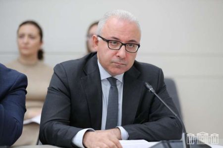 Armenia, Mongolia discuss strengthening bilateral relations