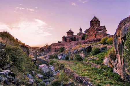 ՀՀ ԿԳՄՍՆ-ում ծանոթացել են Հառիճավանքի վանական համալիրի որմնանկարների վերականգնման ընթացքին