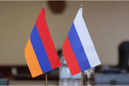 Հայաստանում գտնվող ռուս դիվանագետները մասնակցեցին ժողովրդագրության առաջին ամառային դպրոցի բացմանը
