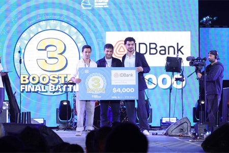 Idram and IDBank Support Startups at Seaside Startup Summit
